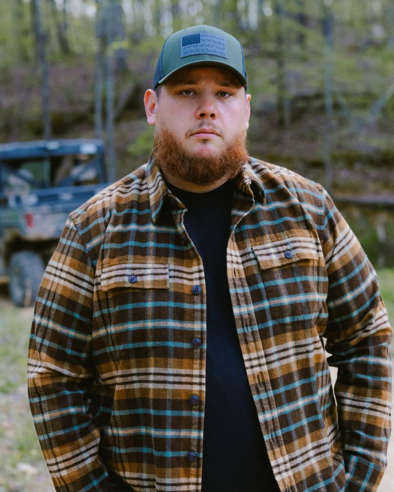 What Is Luke Combs Net Worth? His Earning Sources 2024